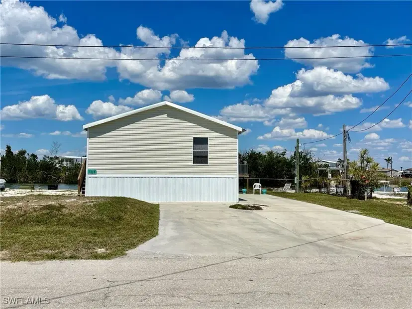 Picture of 3888 Royal Palm Dr, St. James City FL 33956