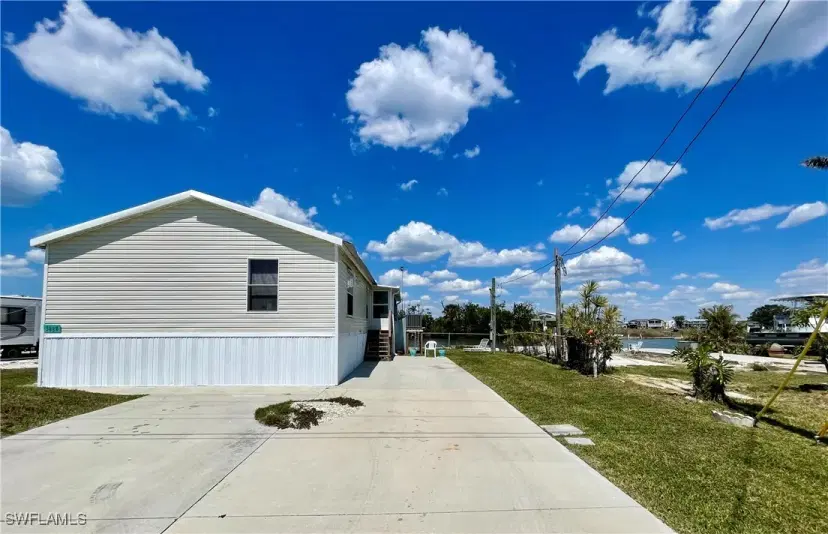 Picture of 3888 Royal Palm Dr, St. James City FL 33956