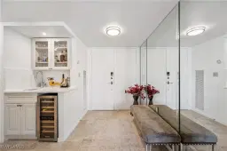 Picture of 3115 Gulf Shore Blvd N 112S, Naples, FL 34103