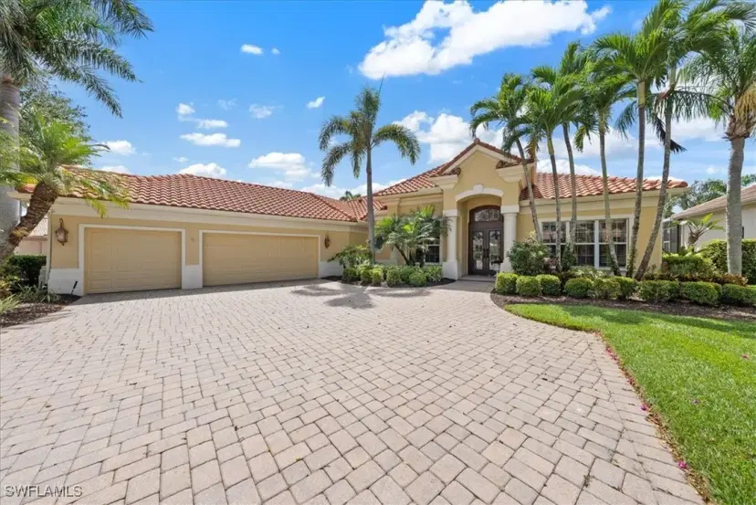 Picture of 7432 Treeline Dr, Naples FL 34119