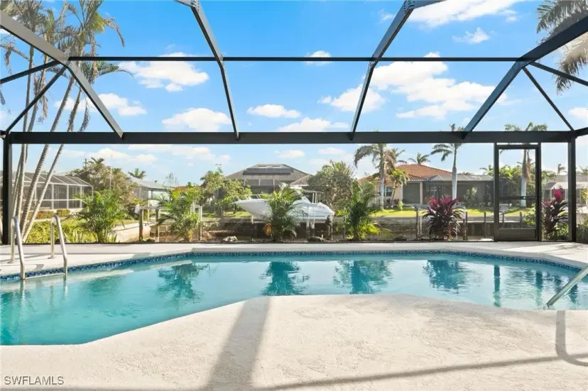 Picture of 210 Divinci Dr, Punta Gorda FL 33950