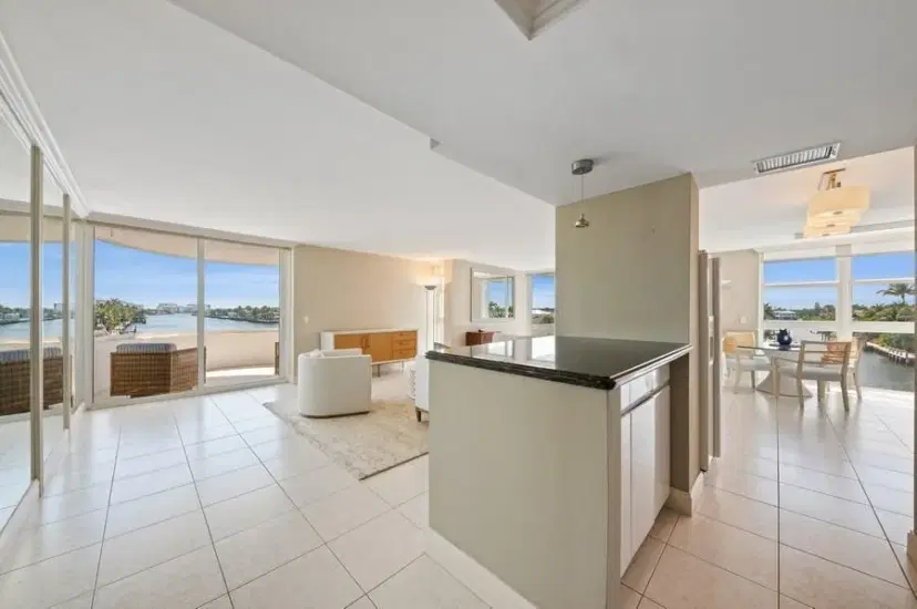 Picture of 2200 S Ocean Boulevard 401, Delray Beach FL 33483