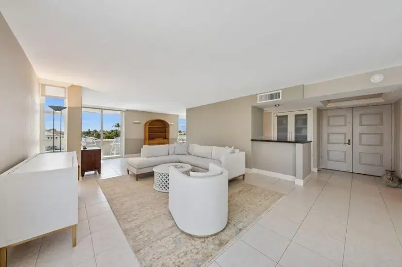 Picture of 2200 S Ocean Boulevard 401, Delray Beach FL 33483