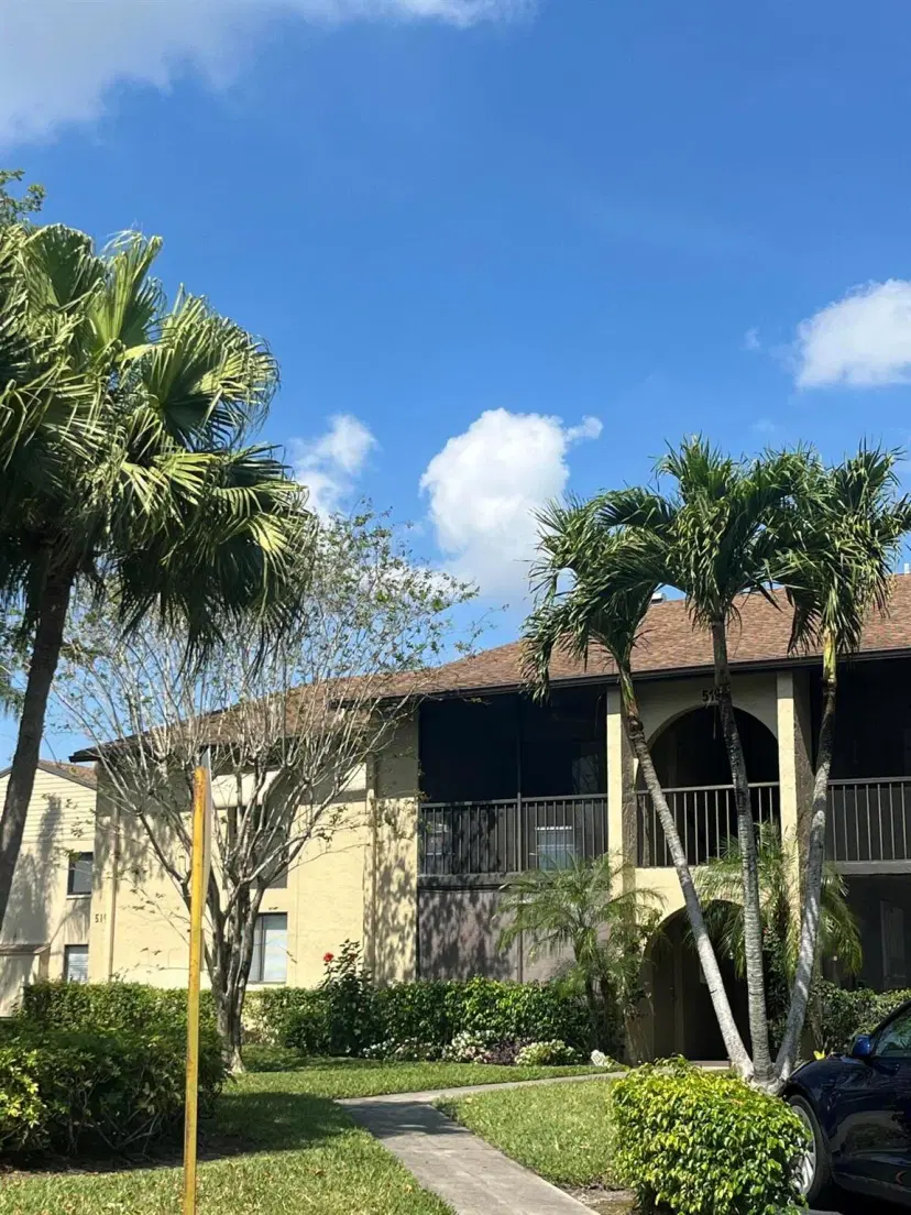 Picture of 519 Shady Pine Way A1, Greenacres FL 33415