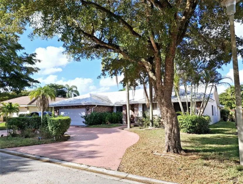 Picture of 4664 NW 58Th Ter, Coral Springs FL 33067