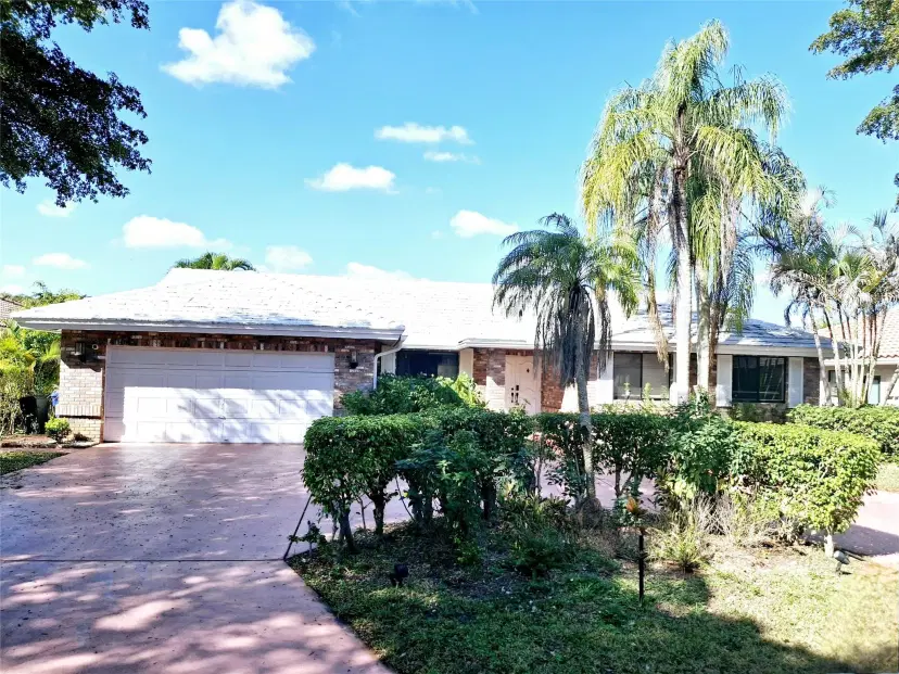 Picture of 4664 NW 58Th Ter, Coral Springs FL 33067