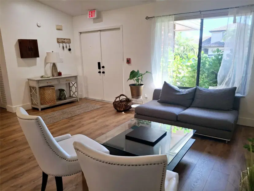Picture of 4664 NW 58Th Ter, Coral Springs FL 33067