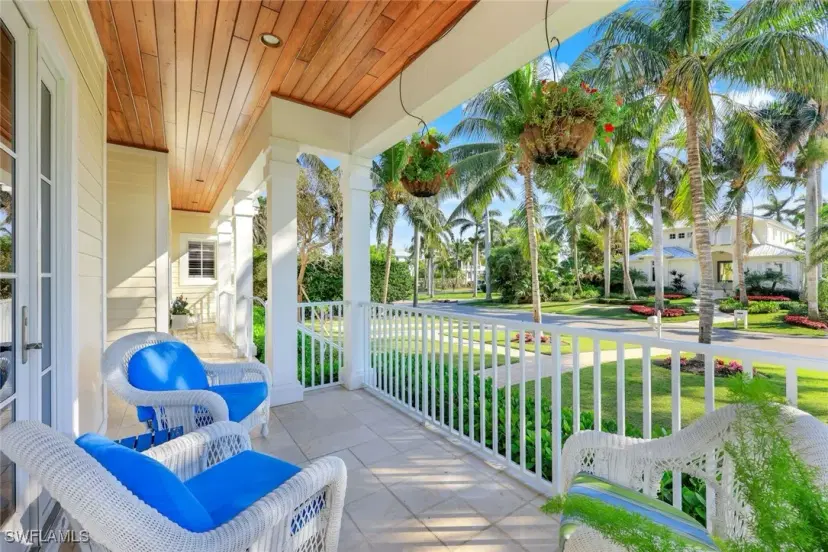 Picture of 455 13Th Ave S, Naples FL 34102