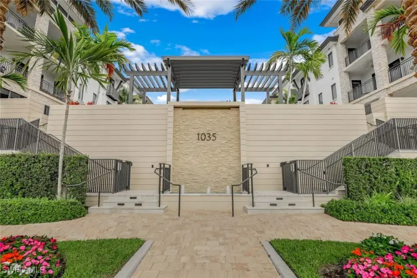 Picture of 1035 3Rd Ave S 221, Naples FL 34102