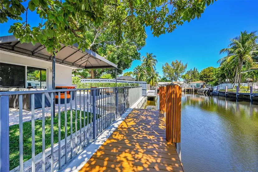 Picture of 3044 NE 15Th Terrace, Oakland Park FL 33334