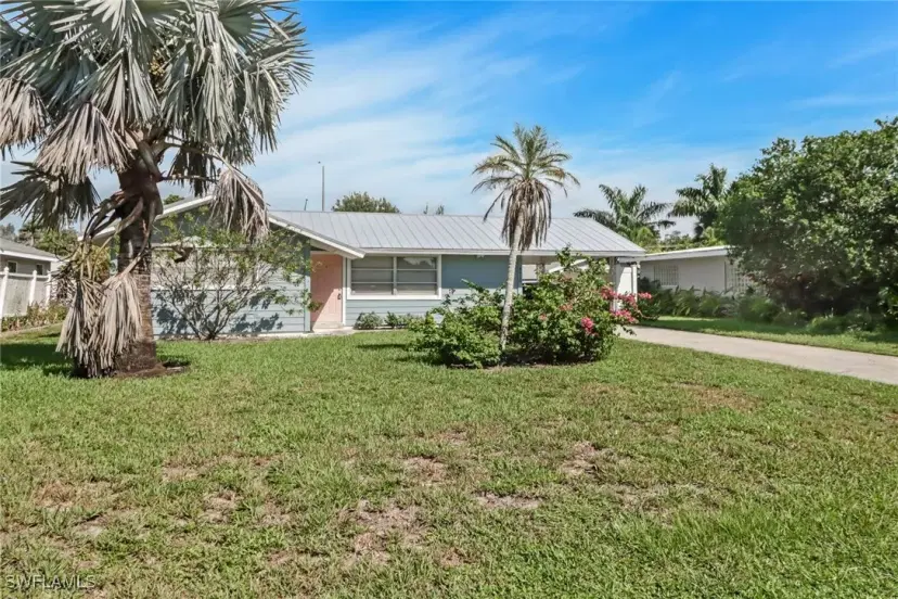 Picture of 3910 14Th St N, Naples FL 34103