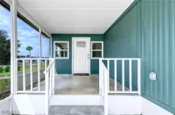 Picture of 16 Sonderhen Dr, Naples, FL 34114