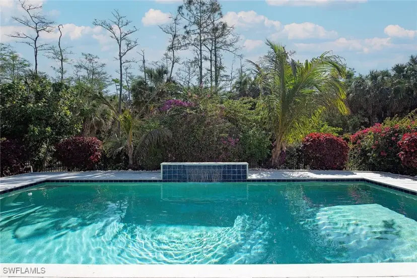 Picture of 260 23Rd St Nw, Naples FL 34120