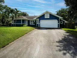 Picture of 446 SE Cardinal Trail, Stuart, FL 34997