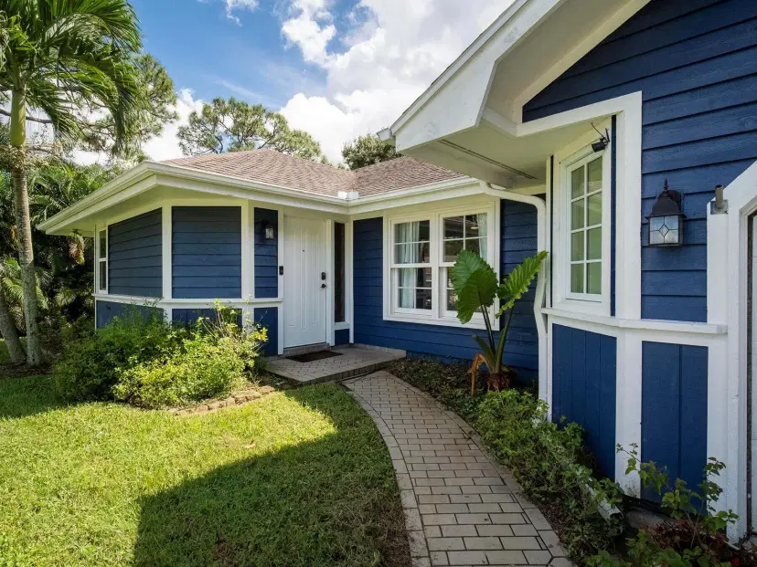 Picture of 446 SE Cardinal Trail, Stuart FL 34997