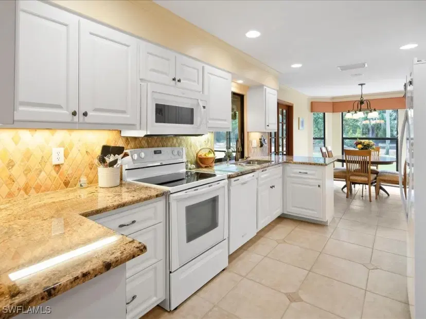Picture of 5312 Palmetto Woods Dr, Naples FL 34119