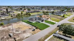 Picture of 129 NE 5Th Ter, Cape Coral, FL 33909