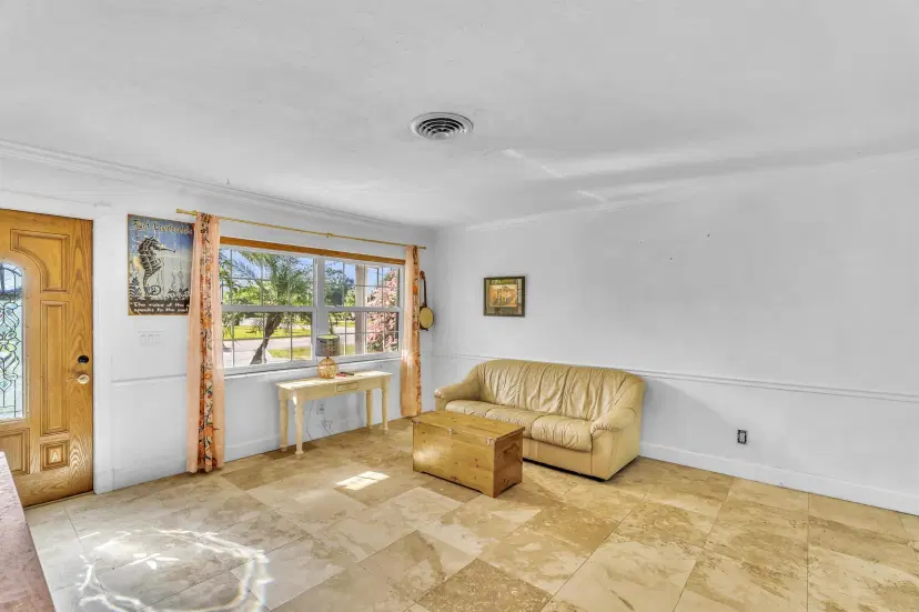 Picture of 1946 5Th Court, Vero Beach FL 32960