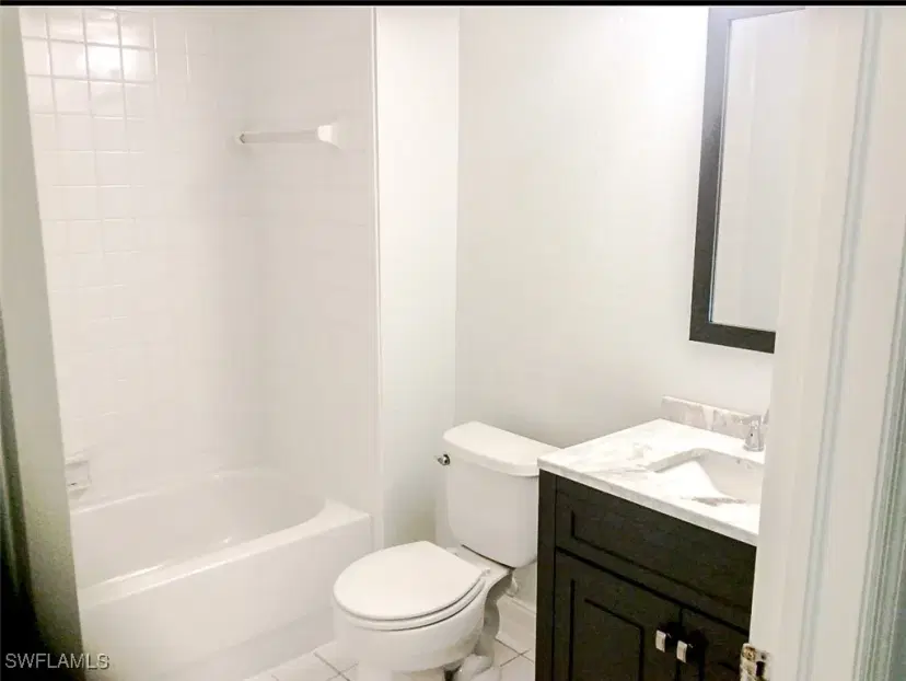 Picture of 4610 Saint Croix Ln 1036, Naples FL 34109