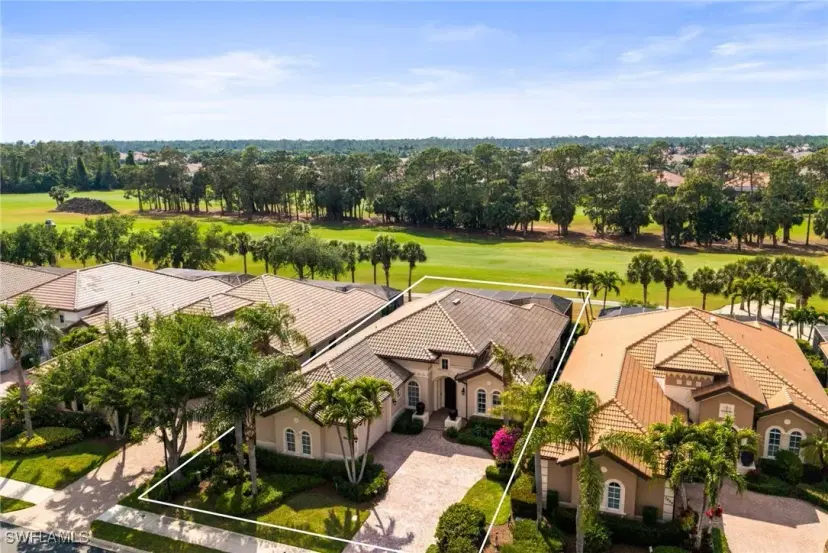 Picture of 7663 Cottesmore Dr, Naples FL 34113