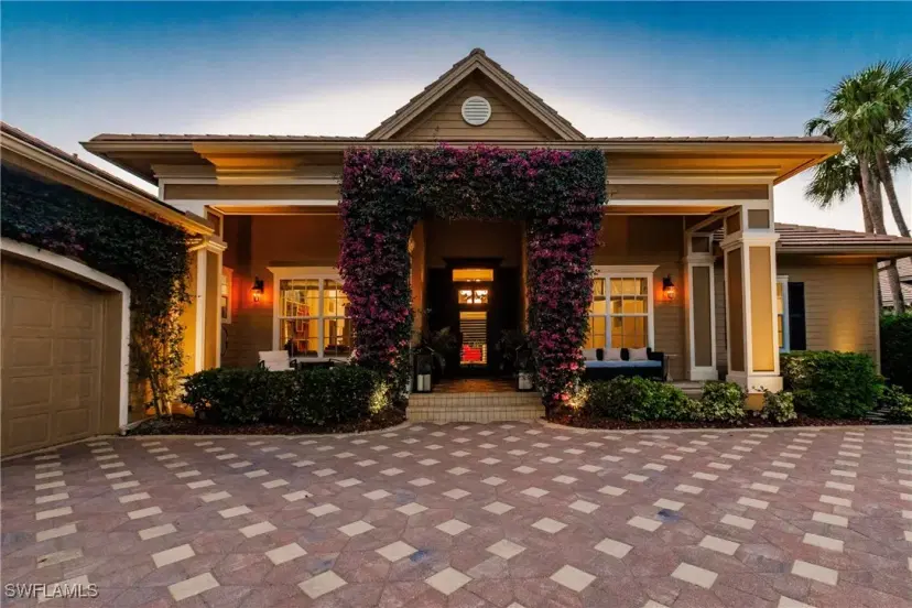 Picture of 3841 River Point Dr, Fort Myers FL 33905