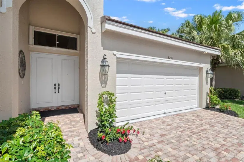 Picture of 4231 Imperial Isle Drive, Lake Worth FL 33449