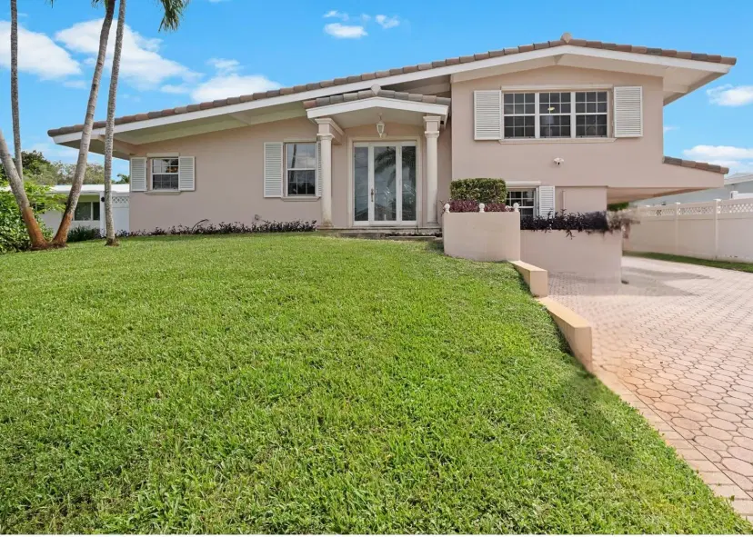 Picture of 2542 Marathon Ln, Fort Lauderdale FL 33312
