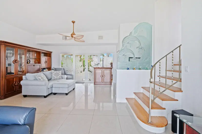 Picture of 2542 Marathon Ln, Fort Lauderdale FL 33312