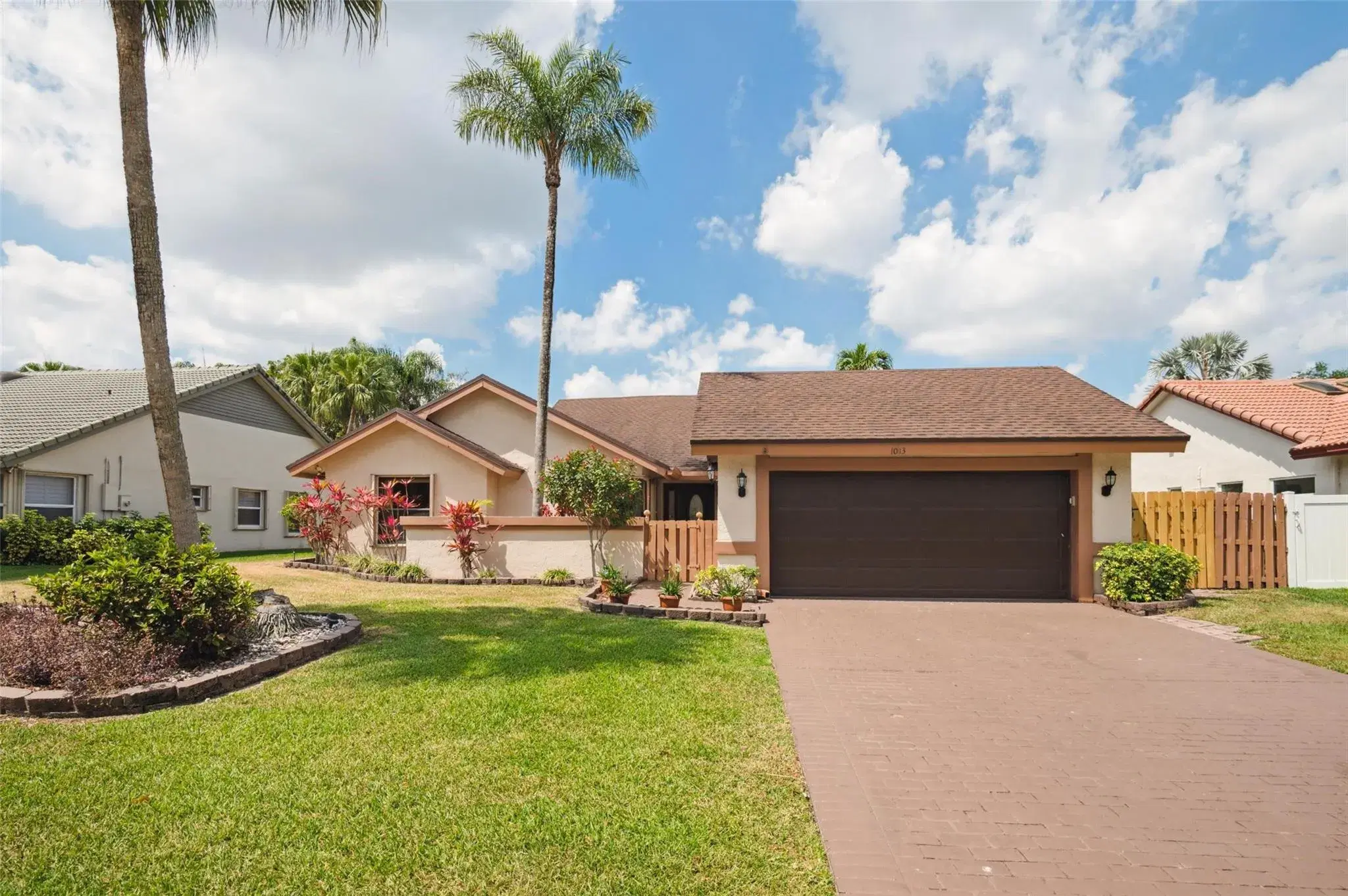 Picture of 1013 NW 99Th Ave, Plantation, FL 33322