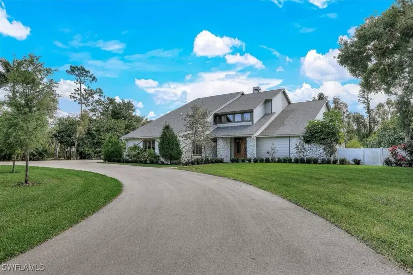 Picture of 15641 S Pebble Ln, Fort Myers FL 33912