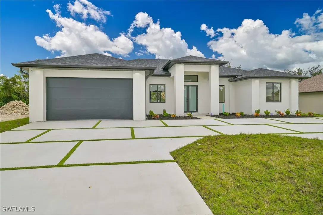 Picture of 143 Nelson Rd N, Cape Coral, FL 33993