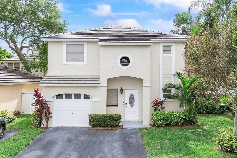 Picture of 9838 NW 2Nd St, Plantation FL 33324