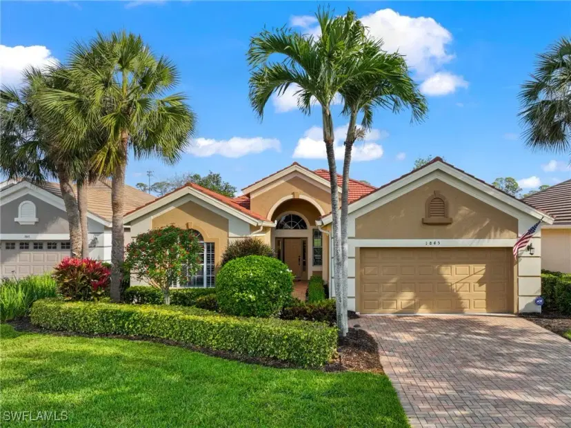 Picture of 1845 Pondside Ln, Naples FL 34109