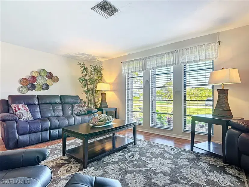 Picture of 832 SW 23Rd St, Cape Coral FL 33991