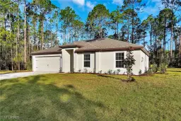 Picture of 247 Blackstone Dr, Fort Myers, FL 33913