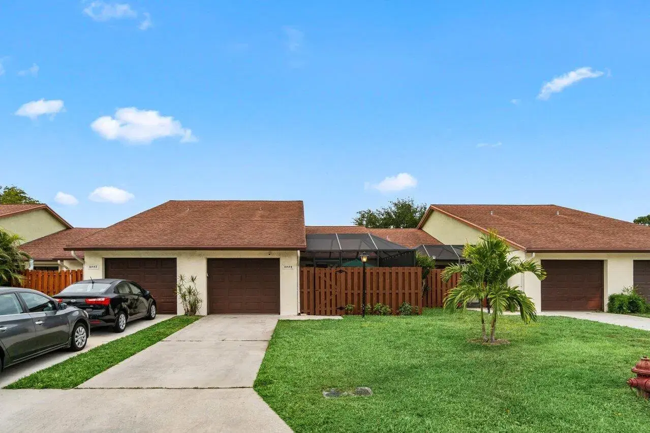 Picture of 3775 Silver Lace Lane, Boynton Beach, FL 33436