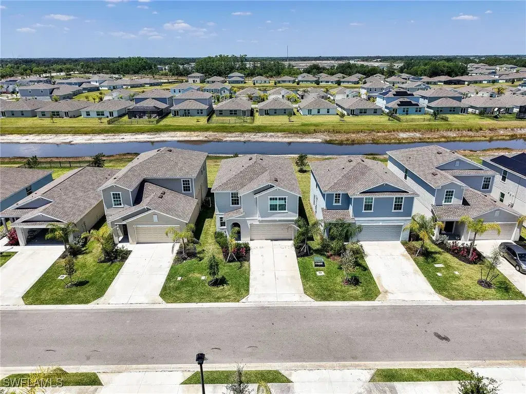 Picture of 12320 Dakota Ridge Pl, Lehigh Acres, FL 33974