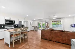 Picture of 720 Prosperity Farms Road, North Palm Beach, FL 33408