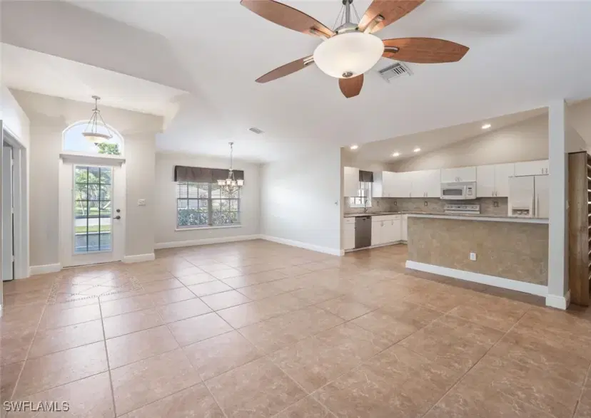 Picture of 795 Charlemagne Blvd, Naples FL 34112