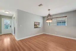 Picture of 104 Lake Helen Drive, West Palm Beach, FL 33411