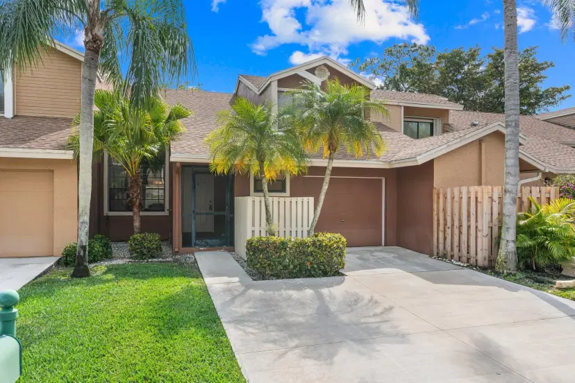 Picture of 22384 Thousand Pines Ln, Boca Raton FL 33428