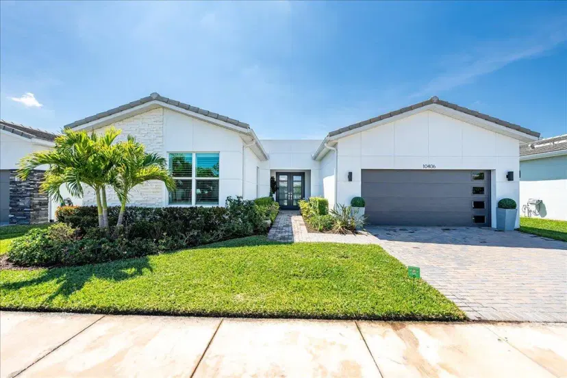 Picture of 10406 SW Aquila Way, Port St Lucie FL 34987