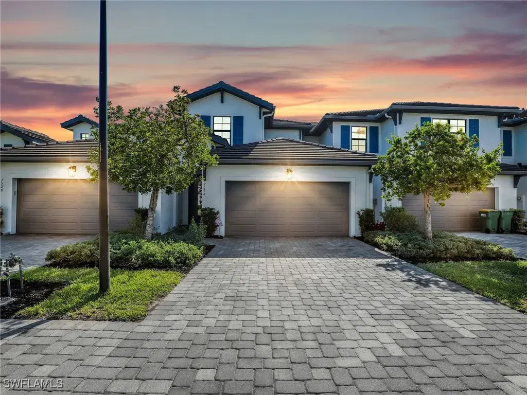 Picture of 7524 Carnegie Way, Naples, FL 34119