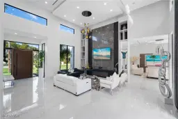 Picture of 390 3Rd St Nw, Naples, FL 34120