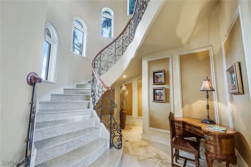 Picture of 580 S Heathwood Dr, Marco Island FL 34145