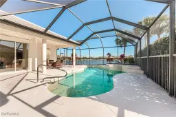 Picture of 8860 New Castle Dr, Fort Myers, FL 33908