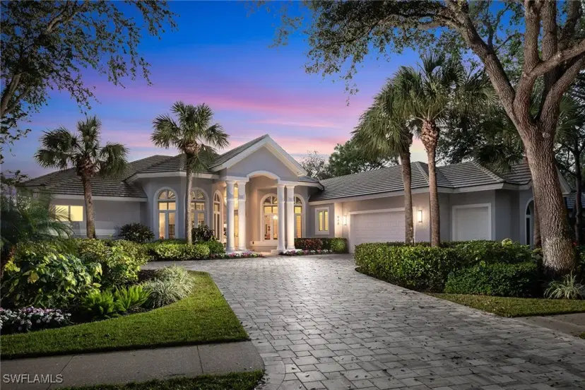 Picture of 948 Barcarmil Way, Naples FL 34110