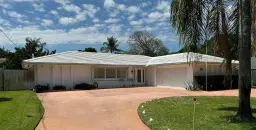 Picture of 8111 W Lake Drive, Lake Clarke Shores, FL 33406