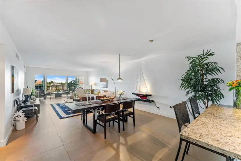 Picture of 615 N Riverside Dr 405, Pompano Beach FL 33062