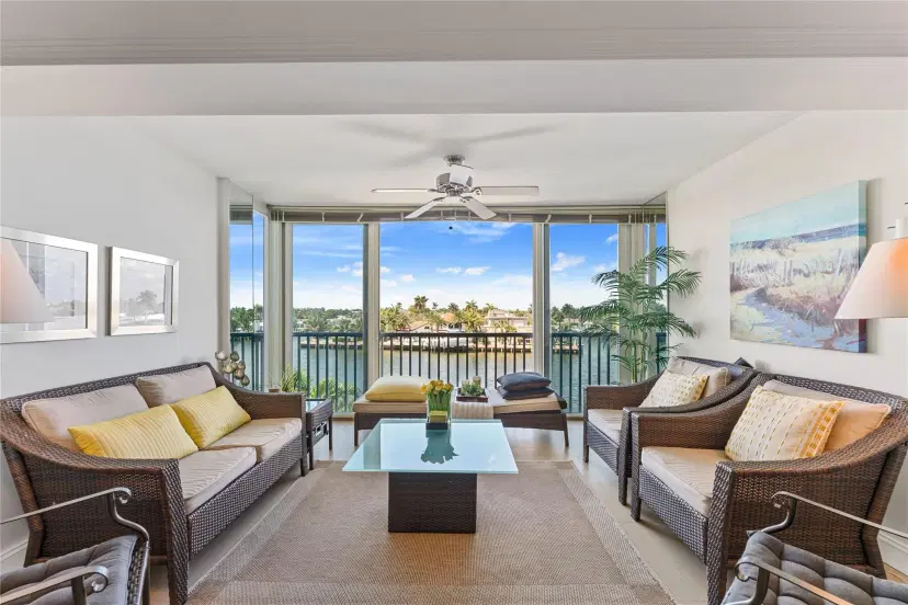 Picture of 615 N Riverside Dr 405, Pompano Beach FL 33062